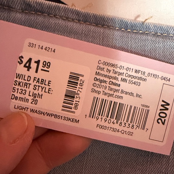 Wild Fable Sz 20w Light Denim Mini Skirt With Side Slit. NWT - Picture 4 of 8